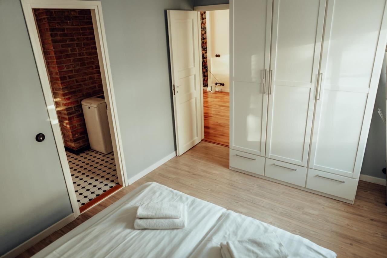 1-bedroom With Bath & Balcony Apartamento